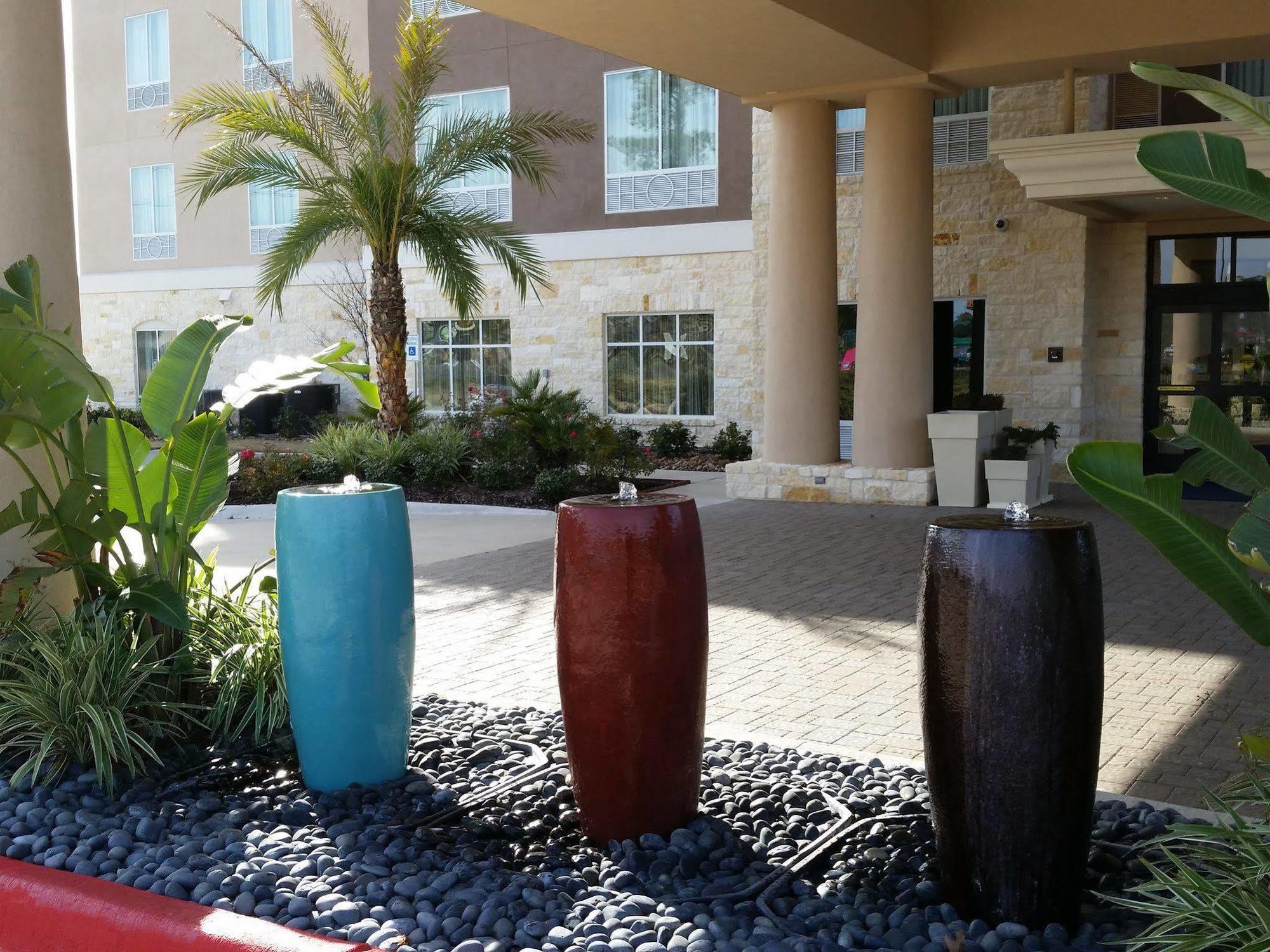 Holiday Inn Express And Suites Atascocita - Humble - Kingwood By Ihg Exterior photo